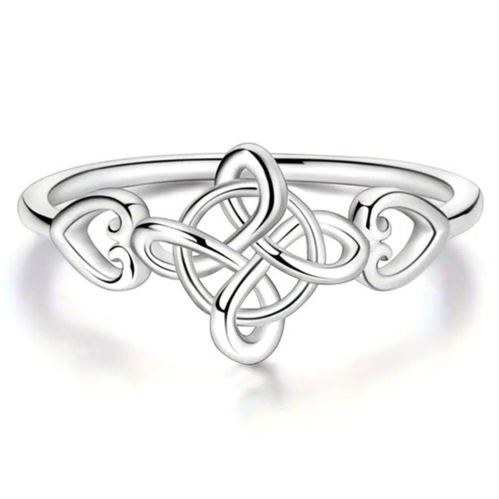 925 Sterling Silver Celtic Knot Ring - Size 6 - NWT